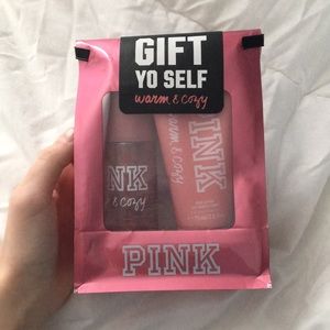 VS Warm and Cozy Spray and Lotion Set💖